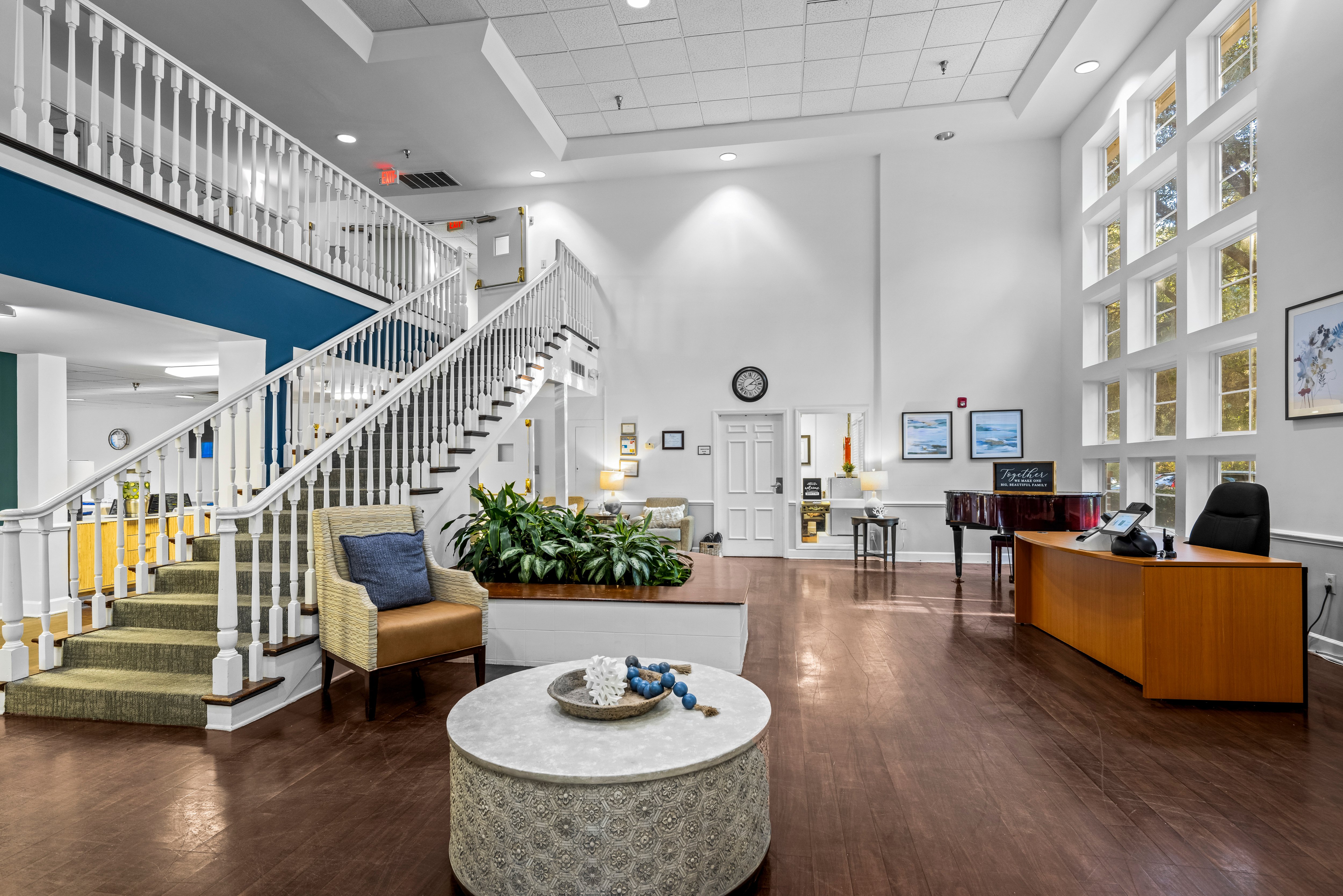 svsq-savannah-square-003 AL Lobby