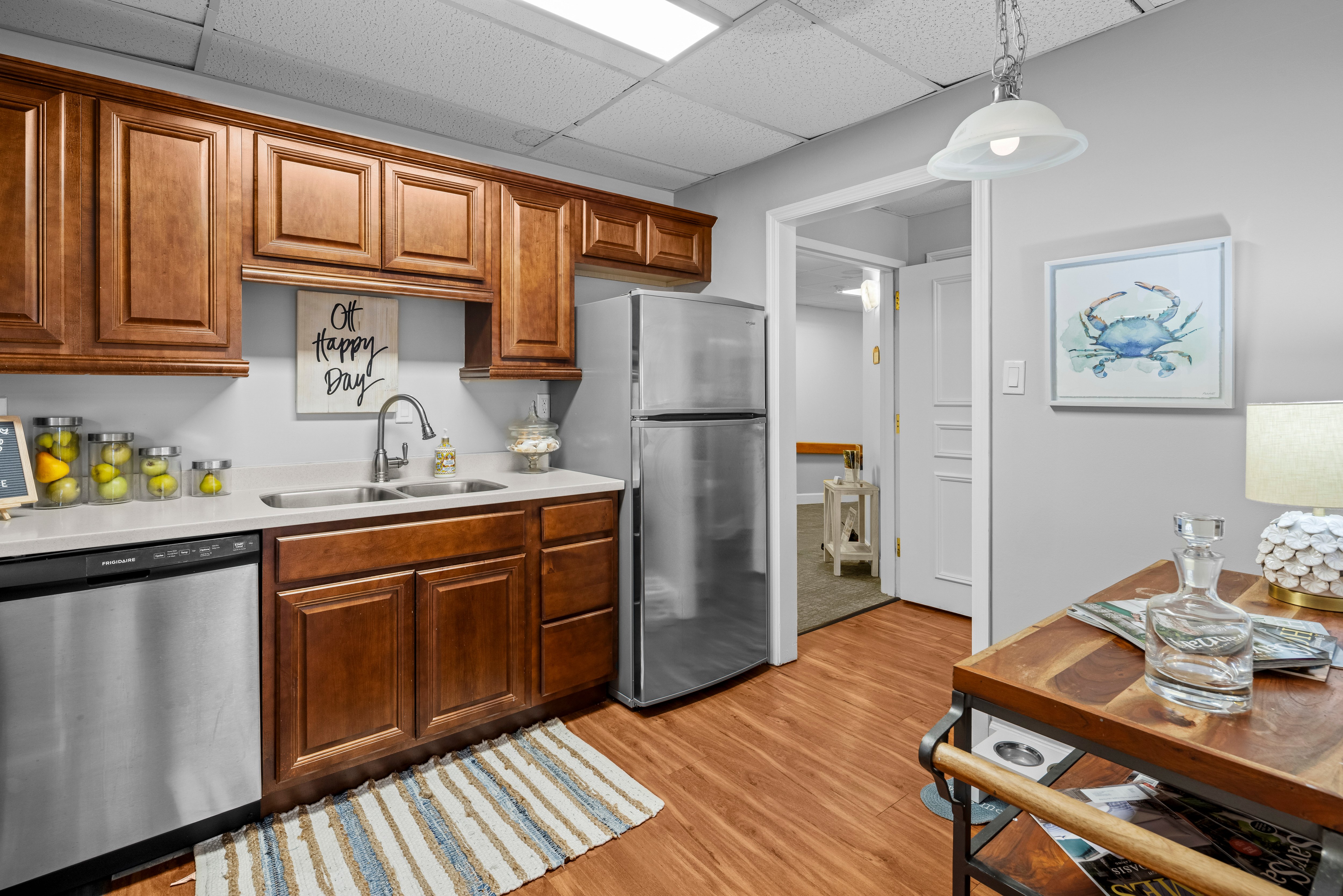 svsq-savannah-square-024 Kitchen